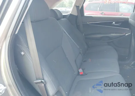 2019 Kia Sorento 2.4L Lx из США, поврежденный, VIN 5XYPG4A38KG513195